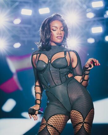 Iza cantora leaked private photo uncensored HD quality