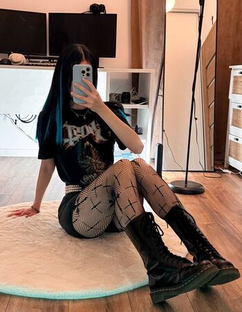 Izabell tv leaked private photo uncensored HD quality