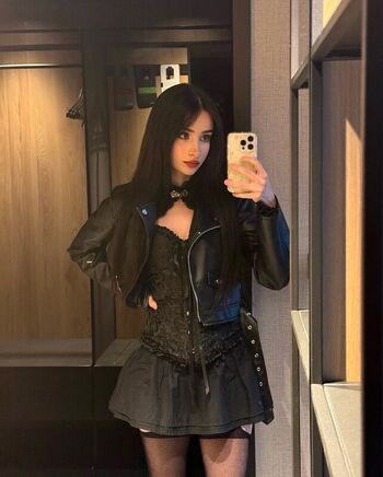Izabell tv leaked private photo uncensored HD quality