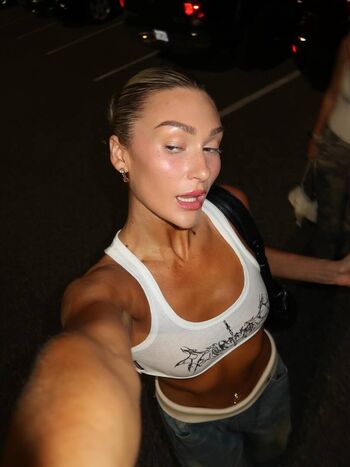 Izzi dame page leaked private photo uncensored HD quality