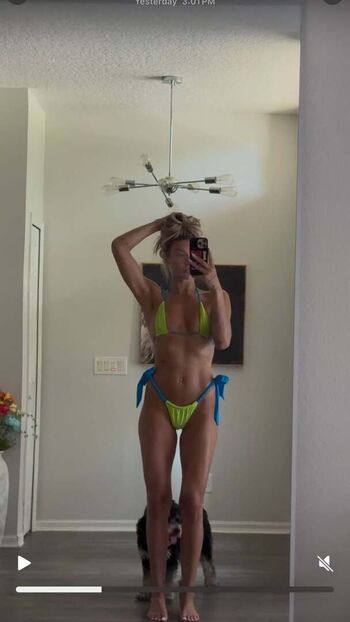Izzi dame page leaked private photo uncensored HD quality
