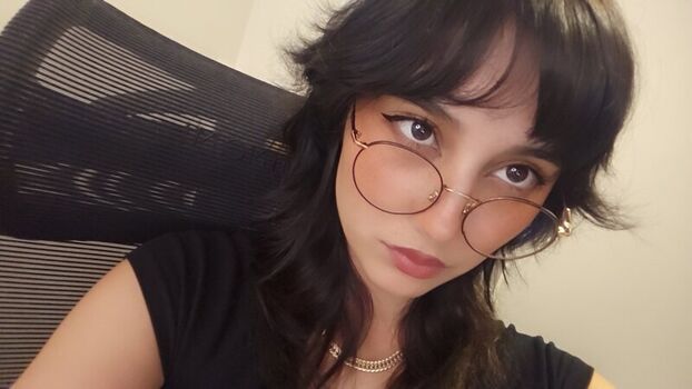 Izziibel leaked private photo uncensored HD quality