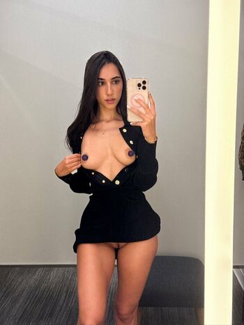 Izzy green leaked private photo uncensored HD quality