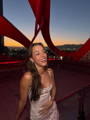 Izzybizzyspider leaked private photo uncensored HD quality