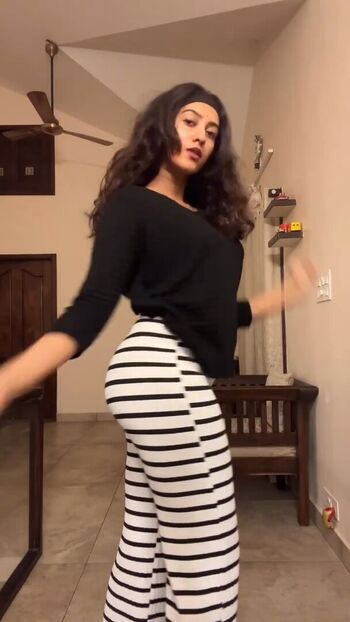 Jananivisalakshi page leaked private photo uncensored HD quality