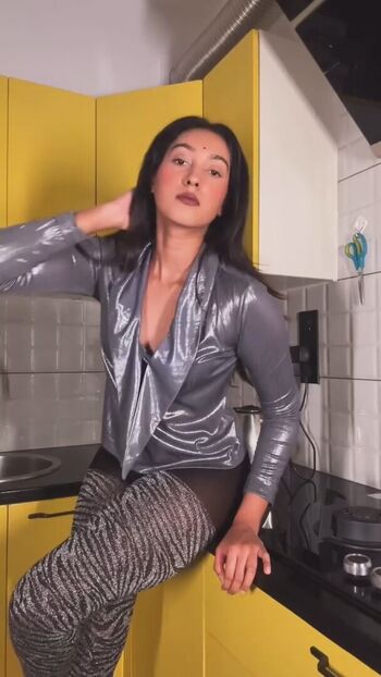Jananivisalakshi leaked private photo uncensored HD quality