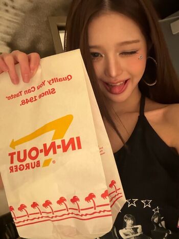 Jang won young page leaked private photo uncensored HD quality