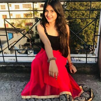 Janshi dayal leaked private photo uncensored HD quality