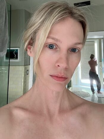 January jones leaked private photo uncensored HD quality