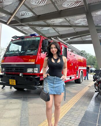 Janvi pandey leaked private photo uncensored HD quality