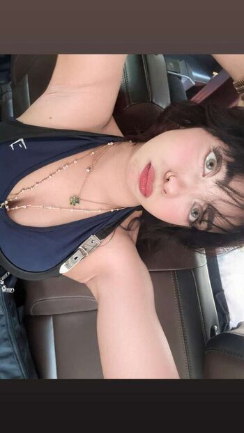 Janvi pandey leaked private photo uncensored HD quality