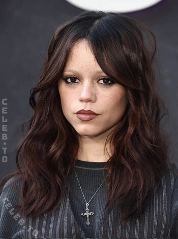 Jenna ortega  page leaked private photo uncensored HD quality