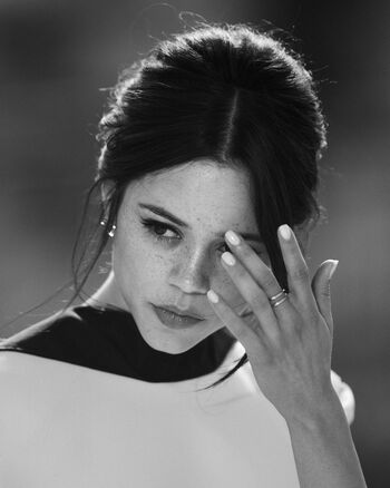 Jenna ortega  page leaked private photo uncensored HD quality