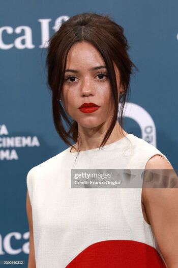 Jenna ortega  page leaked private photo uncensored HD quality