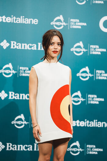 Jenna ortega  page leaked private photo uncensored HD quality