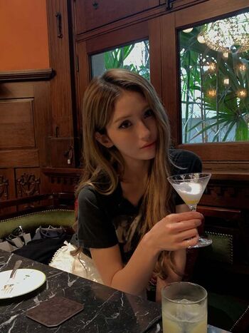 Jeon somi page leaked private photo uncensored HD quality