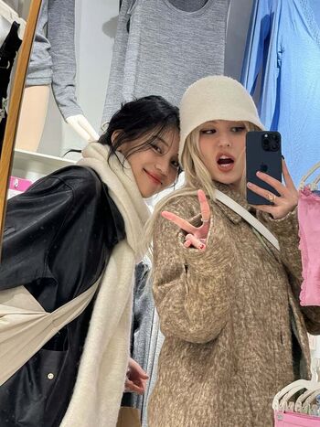 Jeon somi page leaked private photo uncensored HD quality