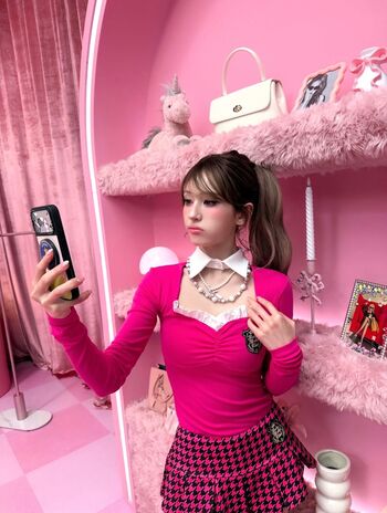 Jeon somi leaked private photo uncensored HD quality