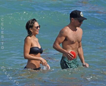 Jessica alba  page leaked private photo uncensored HD quality