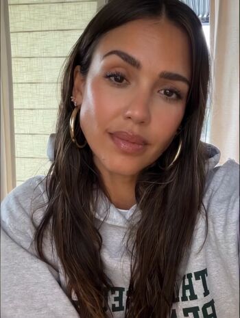 Jessica alba  page leaked private photo uncensored HD quality