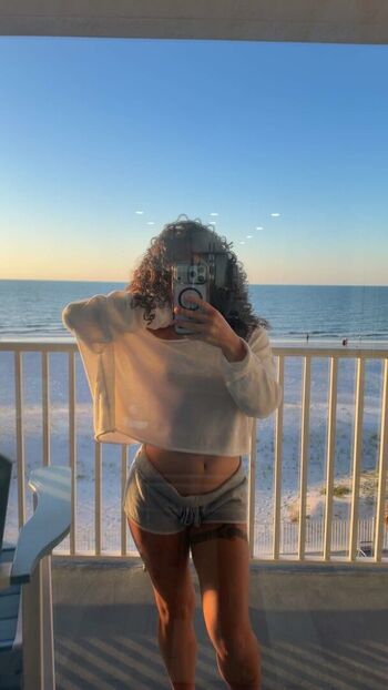 Jezabzllz leaked private photo uncensored HD quality
