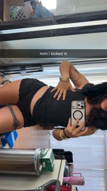Jezabzllz leaked private photo uncensored HD quality