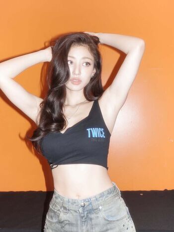 Jihyo page leaked private photo uncensored HD quality