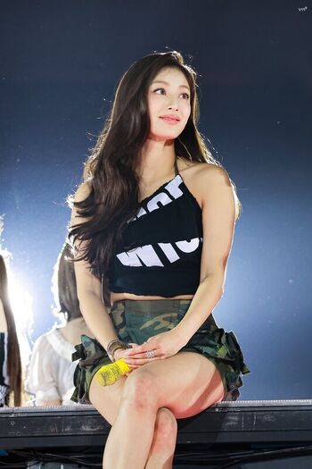 Jihyo page leaked private photo uncensored HD quality