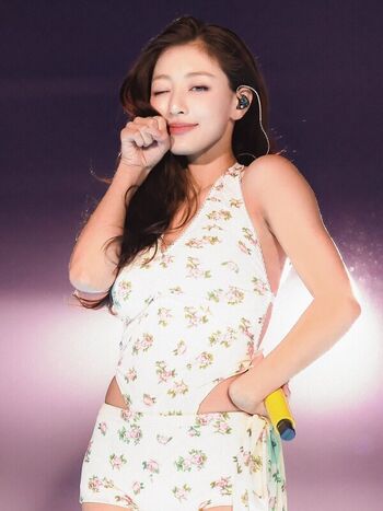 Jihyo page leaked private photo uncensored HD quality