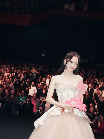 Jisoo  page leaked private photo uncensored HD quality