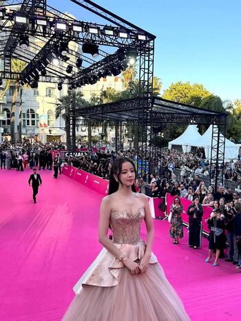 Jisoo  page leaked private photo uncensored HD quality