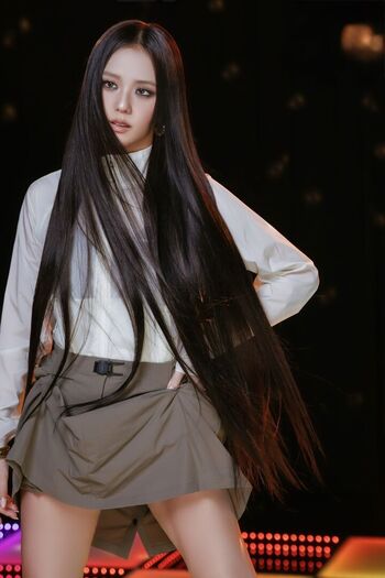 Jisoo  page leaked private photo uncensored HD quality
