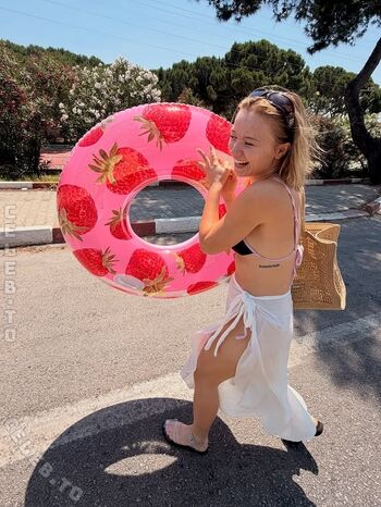 Julia beautx page leaked private photo uncensored HD quality