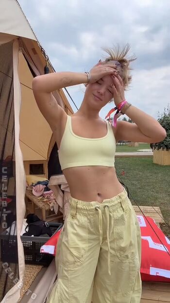 Julia beautx page leaked private photo uncensored HD quality