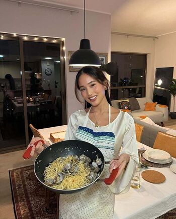 Julie hwang page leaked private photo uncensored HD quality