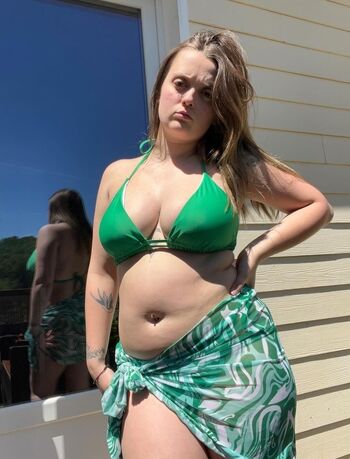 Juliedml page leaked private photo uncensored HD quality