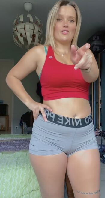 Juliedml page leaked private photo uncensored HD quality