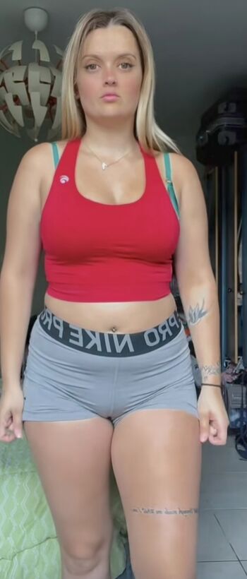 Juliedml leaked private photo uncensored HD quality