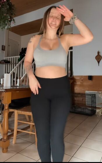 Juliedml leaked private photo uncensored HD quality