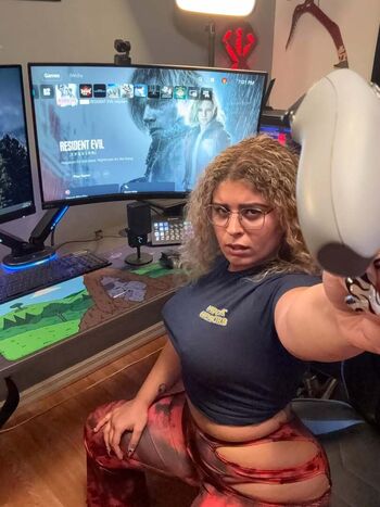 Justyeliz leaked private photo uncensored HD quality