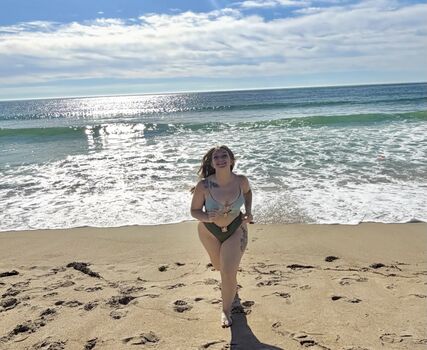 Kaitlyn lacasse leaked private photo uncensored HD quality