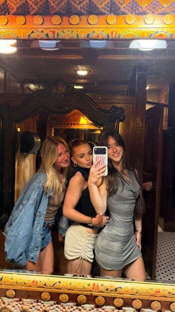 Katelyn ernst page leaked private photo uncensored HD quality
