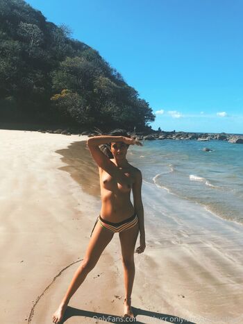 Kathycr  page leaked private photo uncensored HD quality
