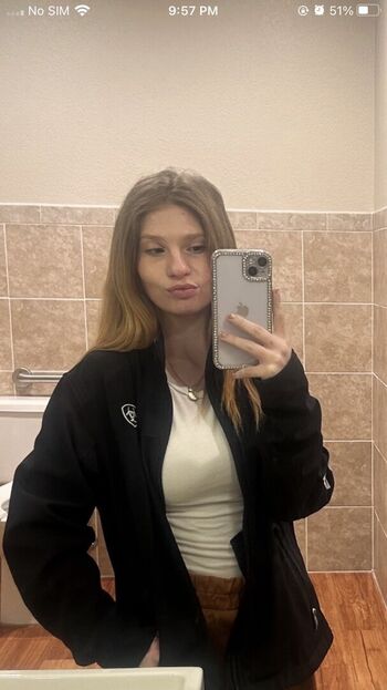 Katie lindeen leaked private photo uncensored HD quality