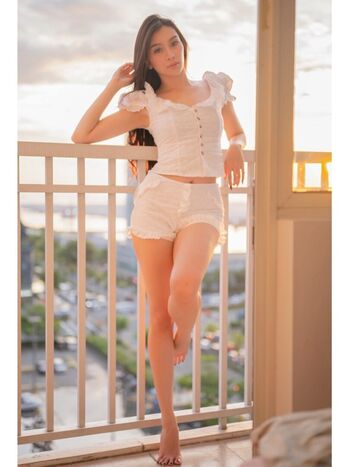 Keanalouisedeleon page leaked private photo uncensored HD quality