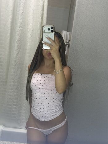 Kenaliciouss leaked private photo uncensored HD quality