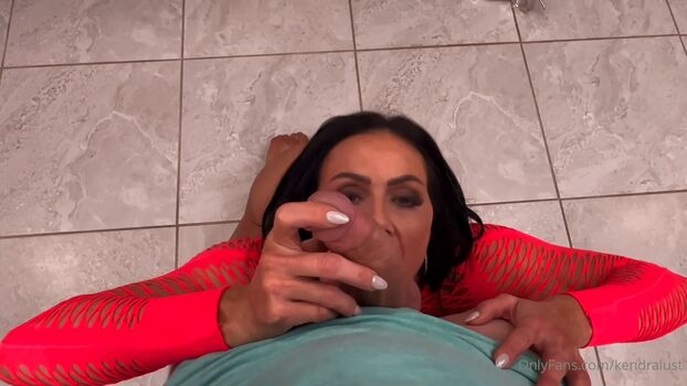 Kendra lust  page leaked private photo uncensored HD quality