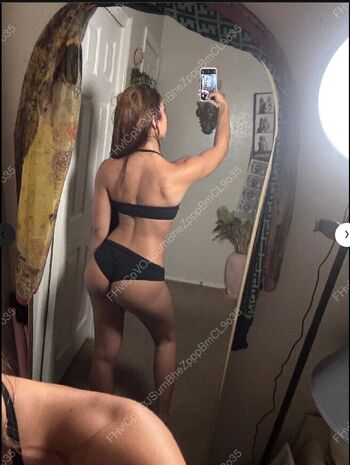 Klairelena leaked private photo uncensored HD quality