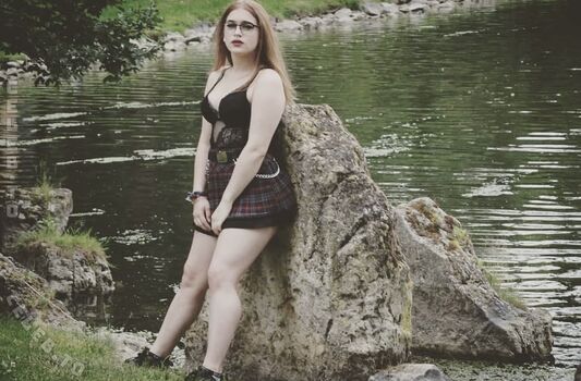 Kleinesmiststueck leaked private photo uncensored HD quality