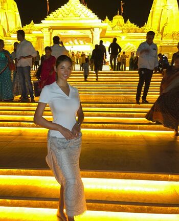 Komal ilsanker leaked private photo uncensored HD quality